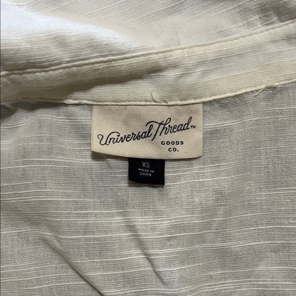 Universal Thread Off-White Ruffle Sleeve Blouse - Picture 2 of 3